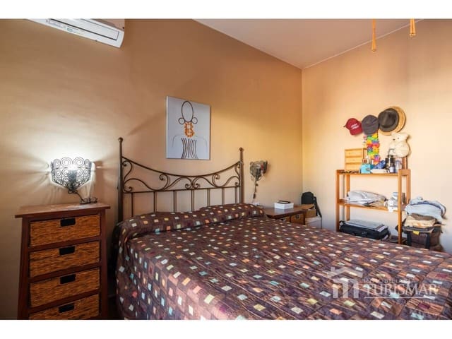 Pareado de 5 habitaciones en Ayamonte en venta - 345.000 € (Ref: 9443601)