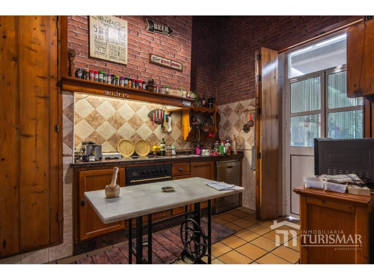 4 Zimmer Villa zu verkaufen in Ayamonte mit Pool Garage - 350.000 € (Ref: 9443602)