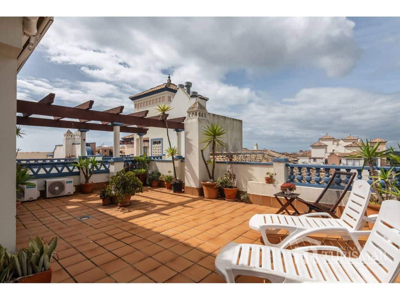 3 bedroom Penthouse for sale in Ayamonte with pool garage - € 580,000 (Ref: 9443603)