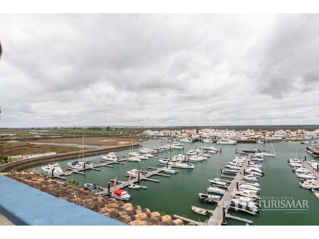 3 bedroom Penthouse for sale in Ayamonte with pool garage - € 580,000 (Ref: 9443603)