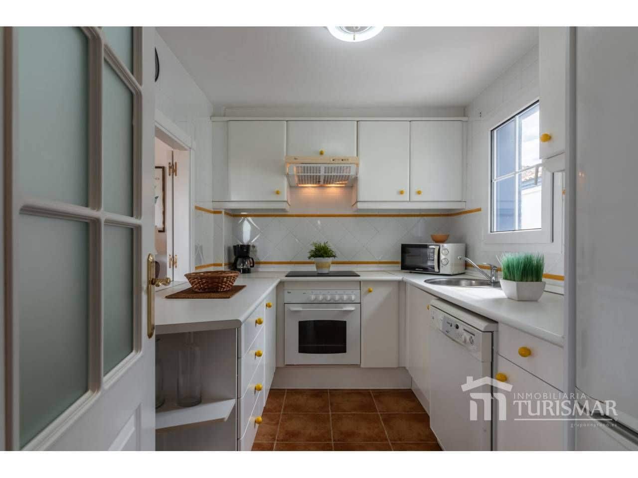 3 bedroom Penthouse for sale in Ayamonte with pool garage - € 580,000 (Ref: 9443603)