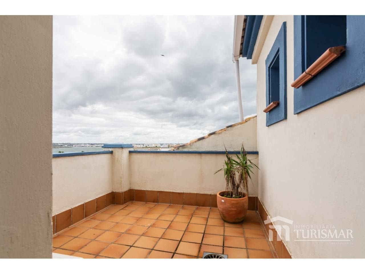 3 bedroom Penthouse for sale in Ayamonte with pool garage - € 580,000 (Ref: 9443603)