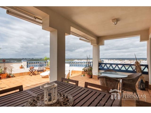 3 bedroom Penthouse for sale in Ayamonte with pool garage - € 580,000 (Ref: 9443603)