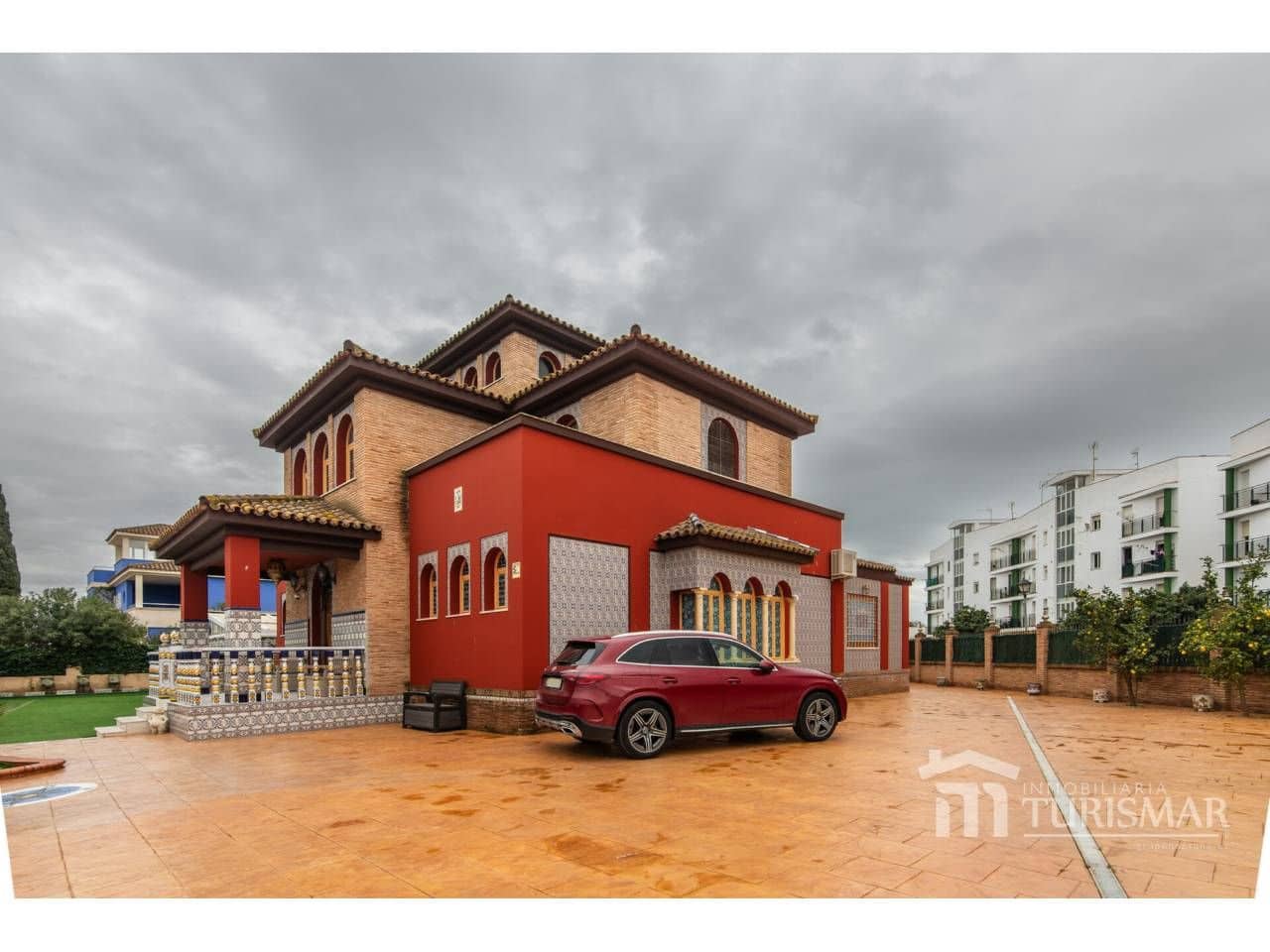 Chalet de 3 habitaciones en Ayamonte en venta con piscina garaje - 680.000 € (Ref: 9443606)