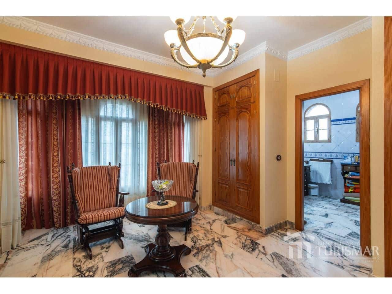 Chalet de 3 habitaciones en Ayamonte en venta con piscina garaje - 680.000 € (Ref: 9443606)