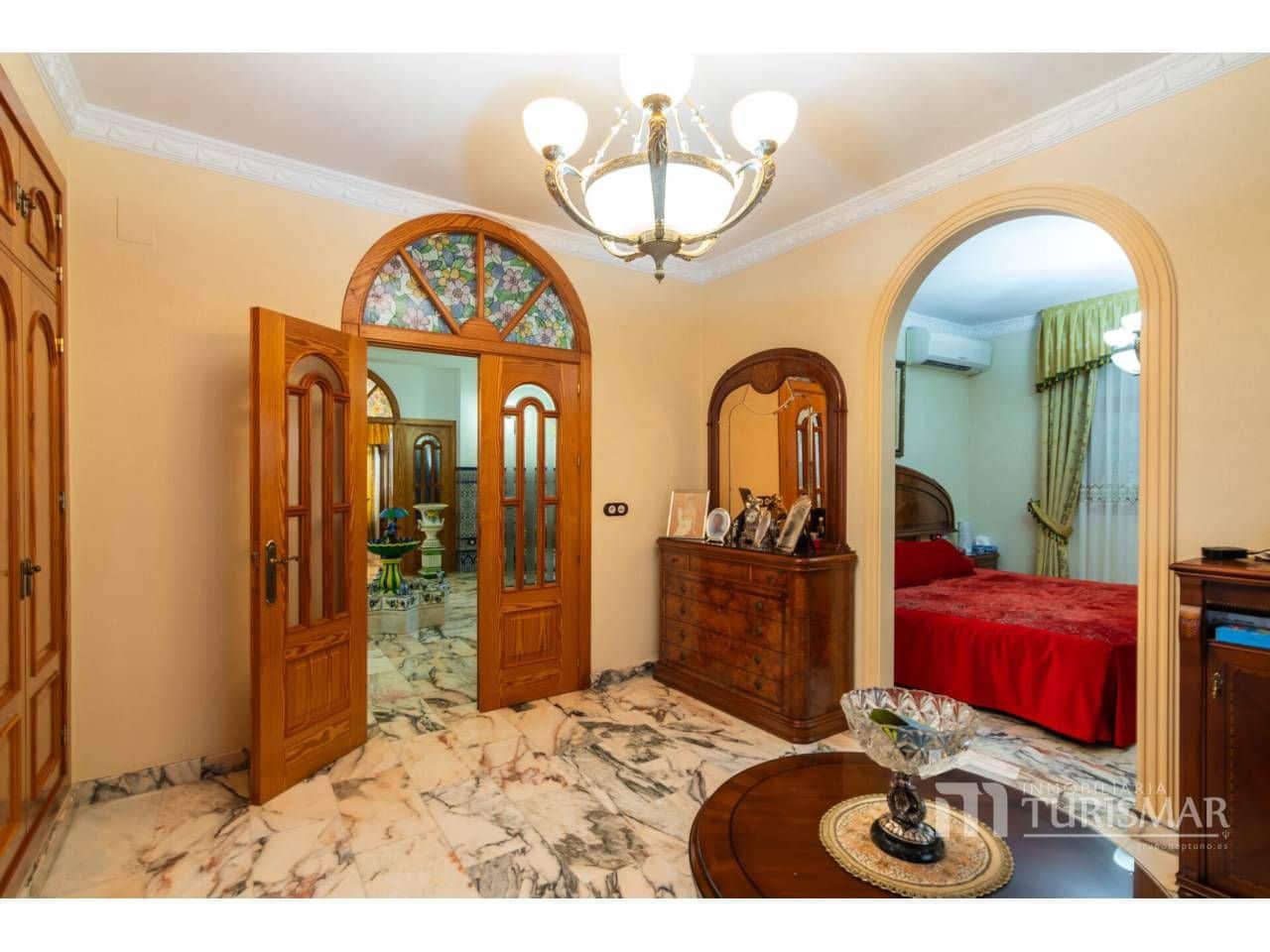 Chalet de 3 habitaciones en Ayamonte en venta con piscina garaje - 680.000 € (Ref: 9443606)