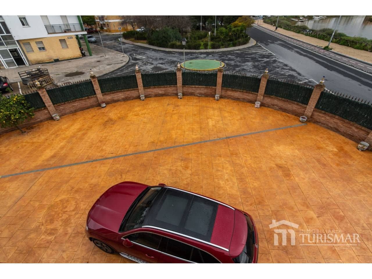 Chalet de 3 habitaciones en Ayamonte en venta con piscina garaje - 680.000 € (Ref: 9443606)