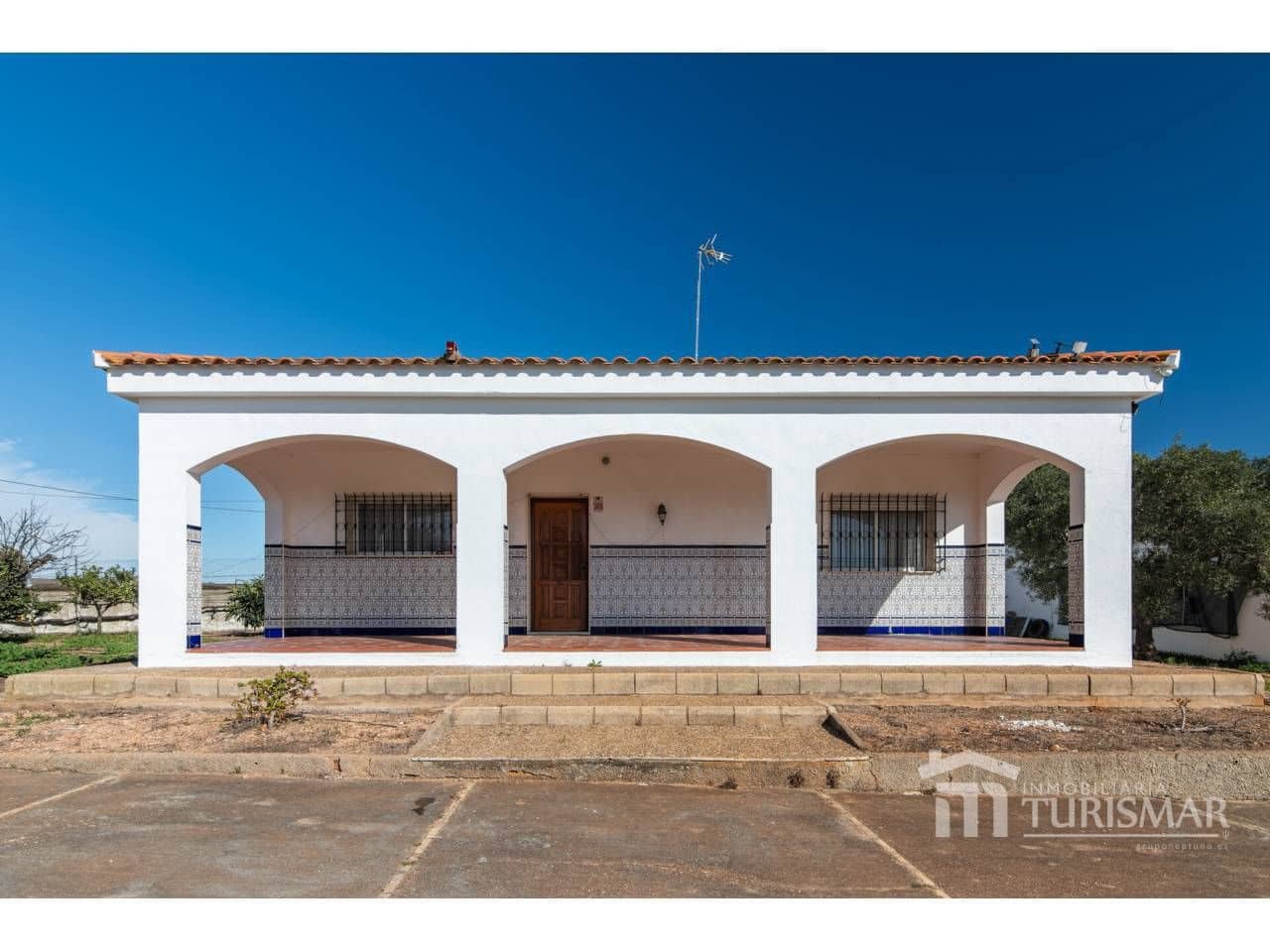 4 sovrum Finca/Hus på landet till salu i Isla Cristina med garage - 470 000 € (Ref: 9443607)