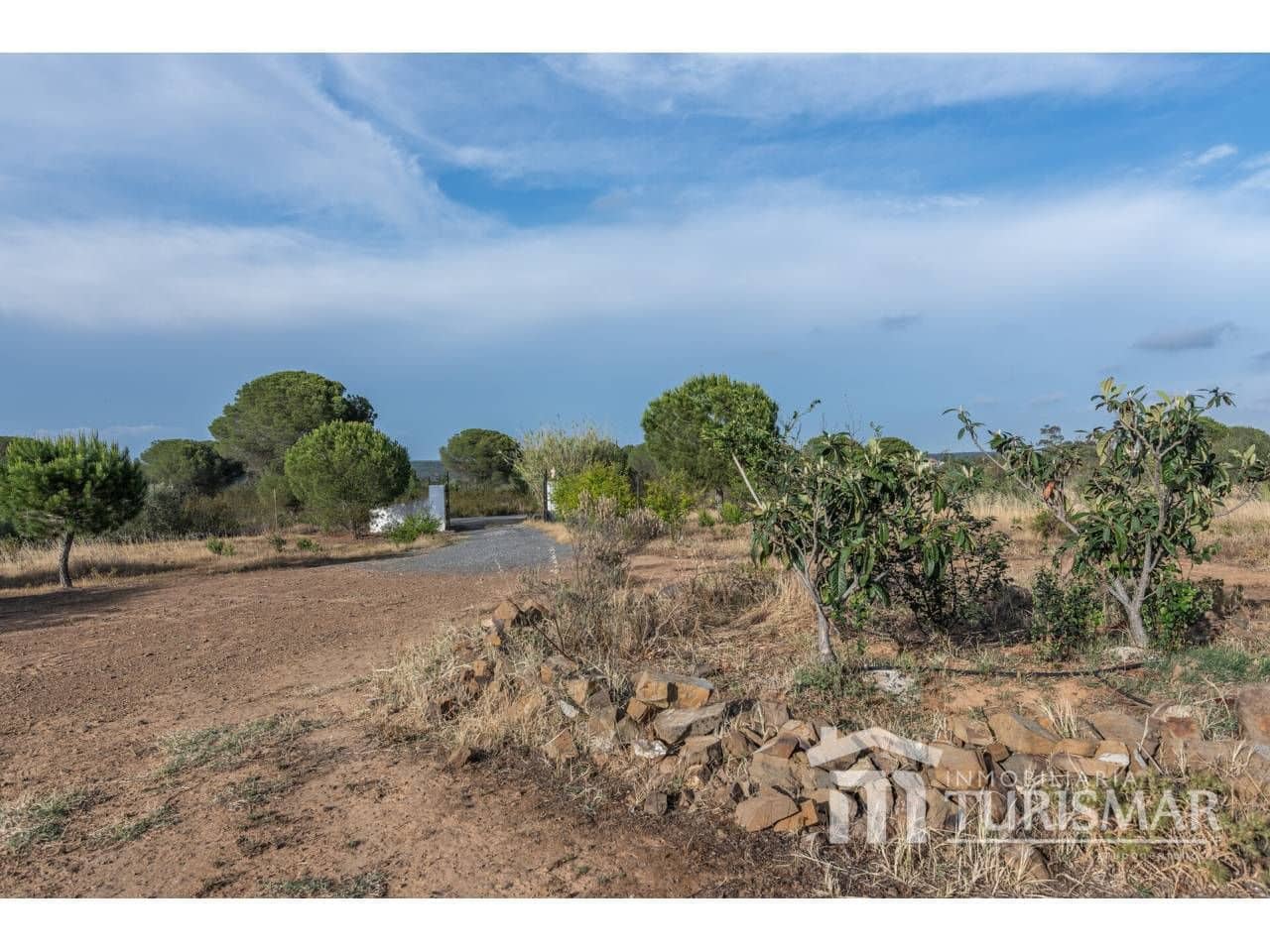4 bedroom Finca/Country House for sale in Lepe with garage - € 286,000 (Ref: 9443608)