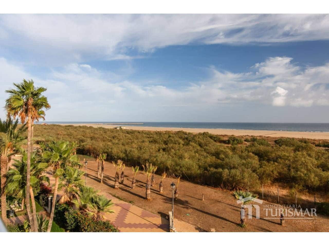 3 bedroom Beach Apartment for sale in Ayamonte with pool garage - € 399,000 (Ref: 9443609)