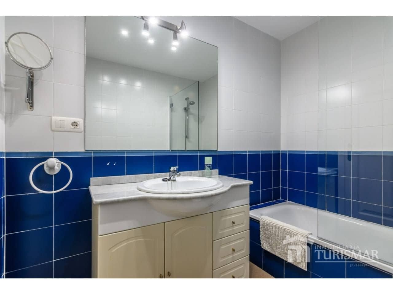 3 bedroom Beach Apartment for sale in Ayamonte with pool garage - € 399,000 (Ref: 9443609)