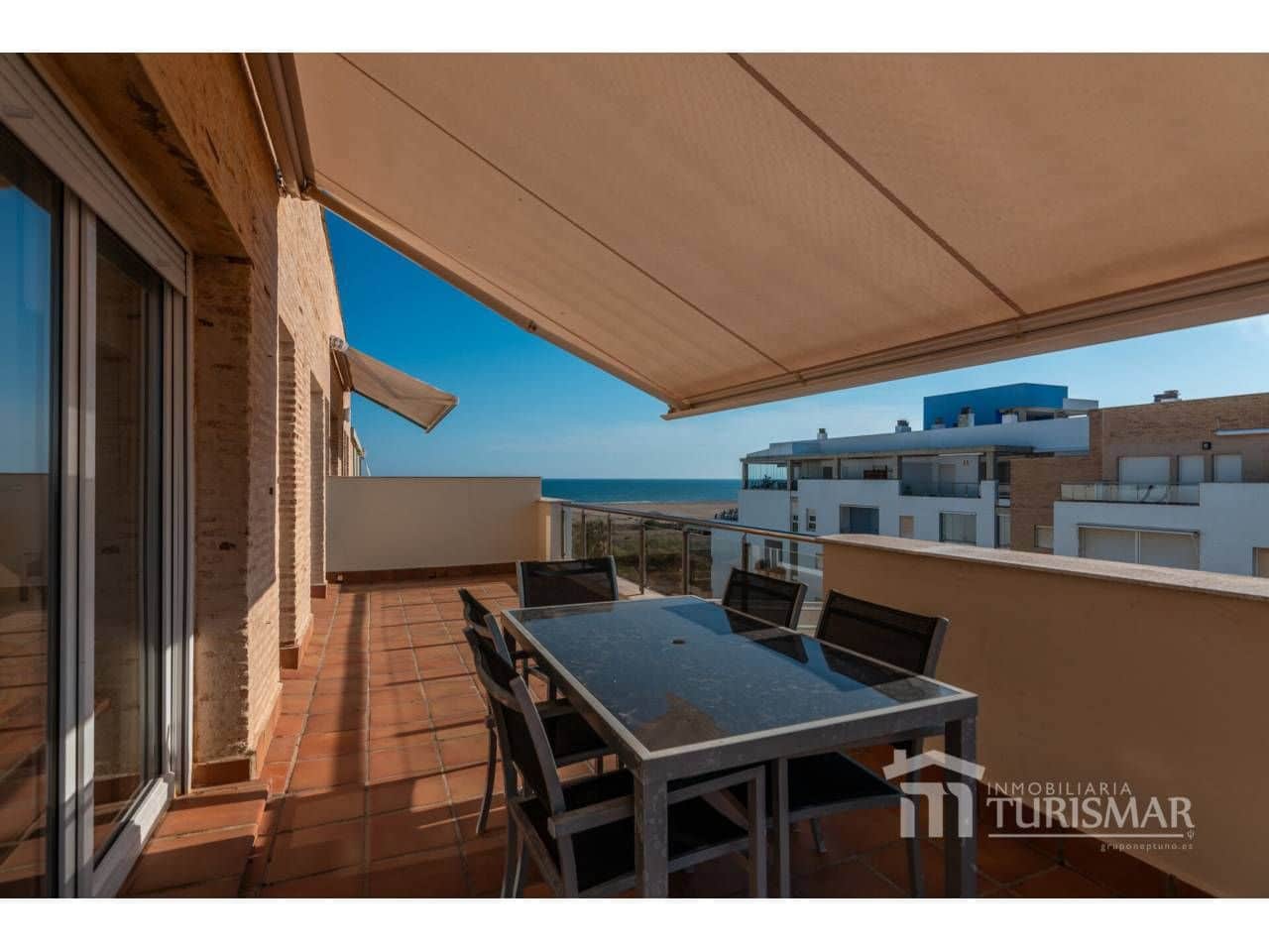 Ático de 3 habitaciones en Ayamonte en venta con piscina garaje - 425.000 € (Ref: 9443610)