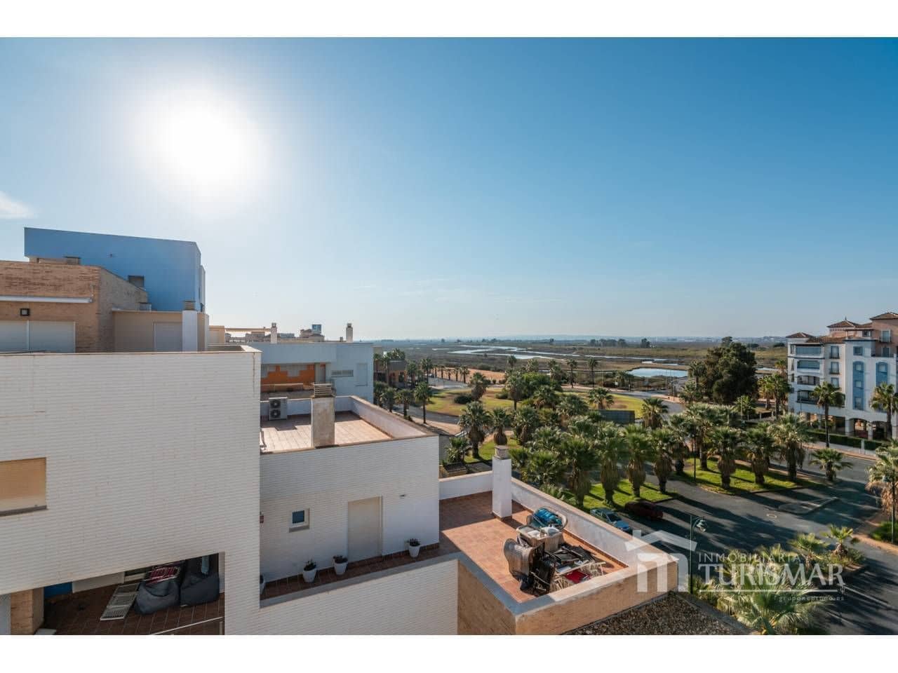 Ático de 3 habitaciones en Ayamonte en venta con piscina garaje - 425.000 € (Ref: 9443610)