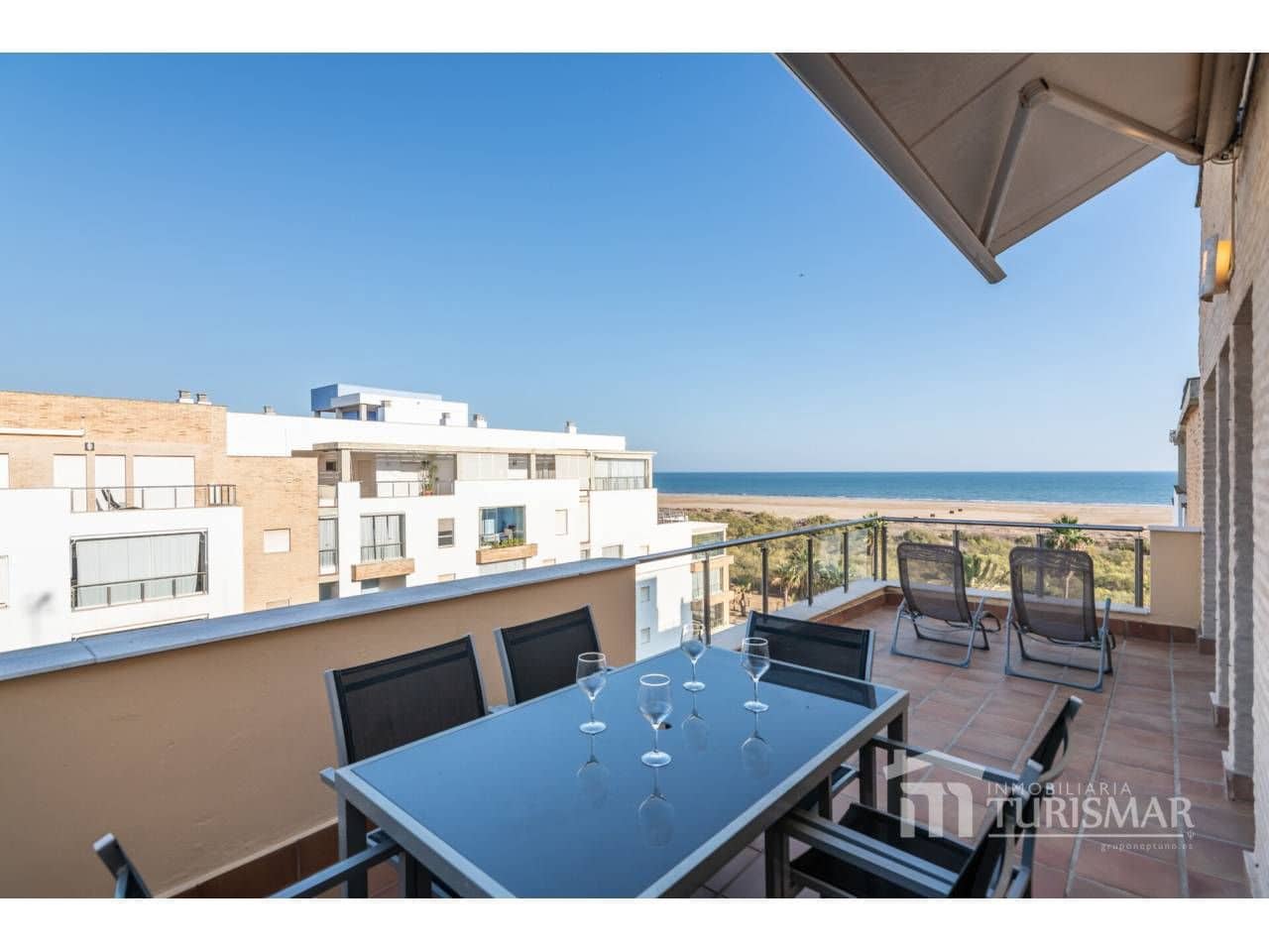 3 makuuhuone Kattohuoneisto myytävänä paikassa Ayamonte mukana uima-altaan 
autotalli - 425 000 € (Ref: 9443611)