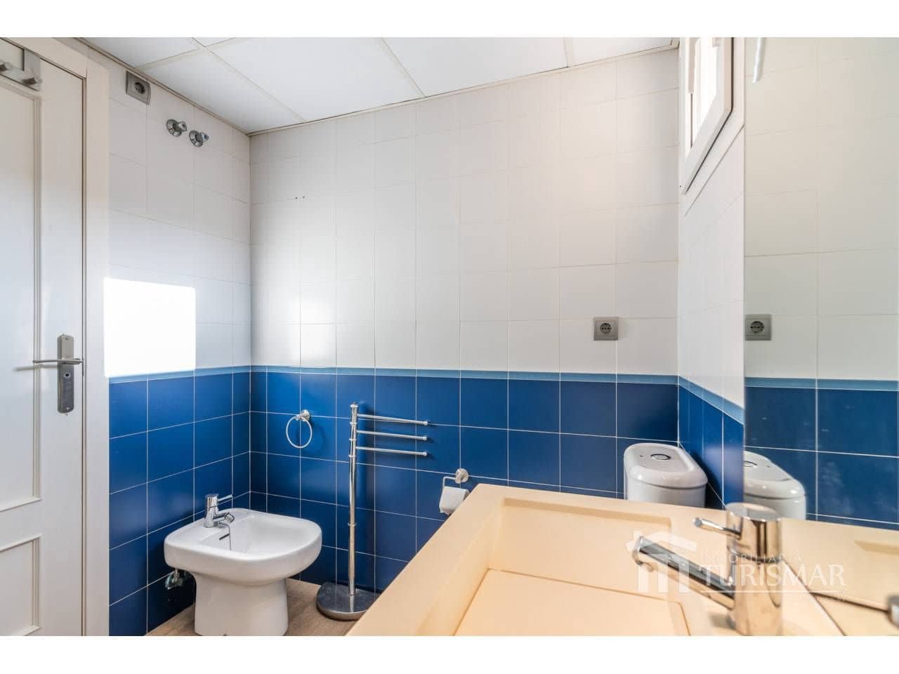 3 makuuhuone Kattohuoneisto myytävänä paikassa Ayamonte mukana uima-altaan 
autotalli - 425 000 € (Ref: 9443611)