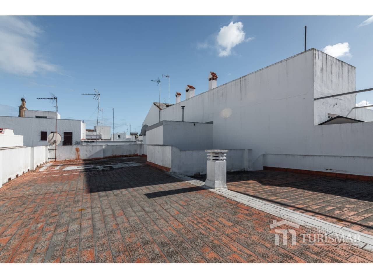 3 bedroom Townhouse for sale in Lepe - € 160,000 (Ref: 9443613)