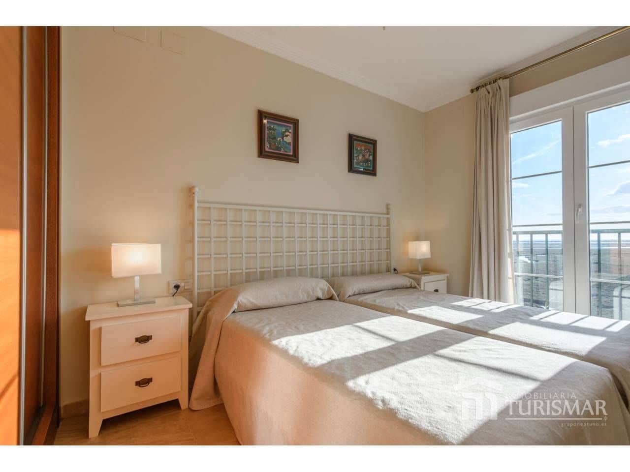 Ático de 3 habitaciones en Ayamonte en venta con piscina garaje - 367.500 € (Ref: 9443618)