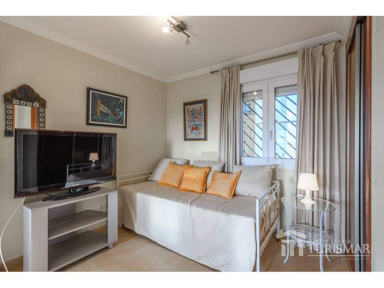 Ático de 3 habitaciones en Ayamonte en venta con piscina garaje - 367.500 € (Ref: 9443618)