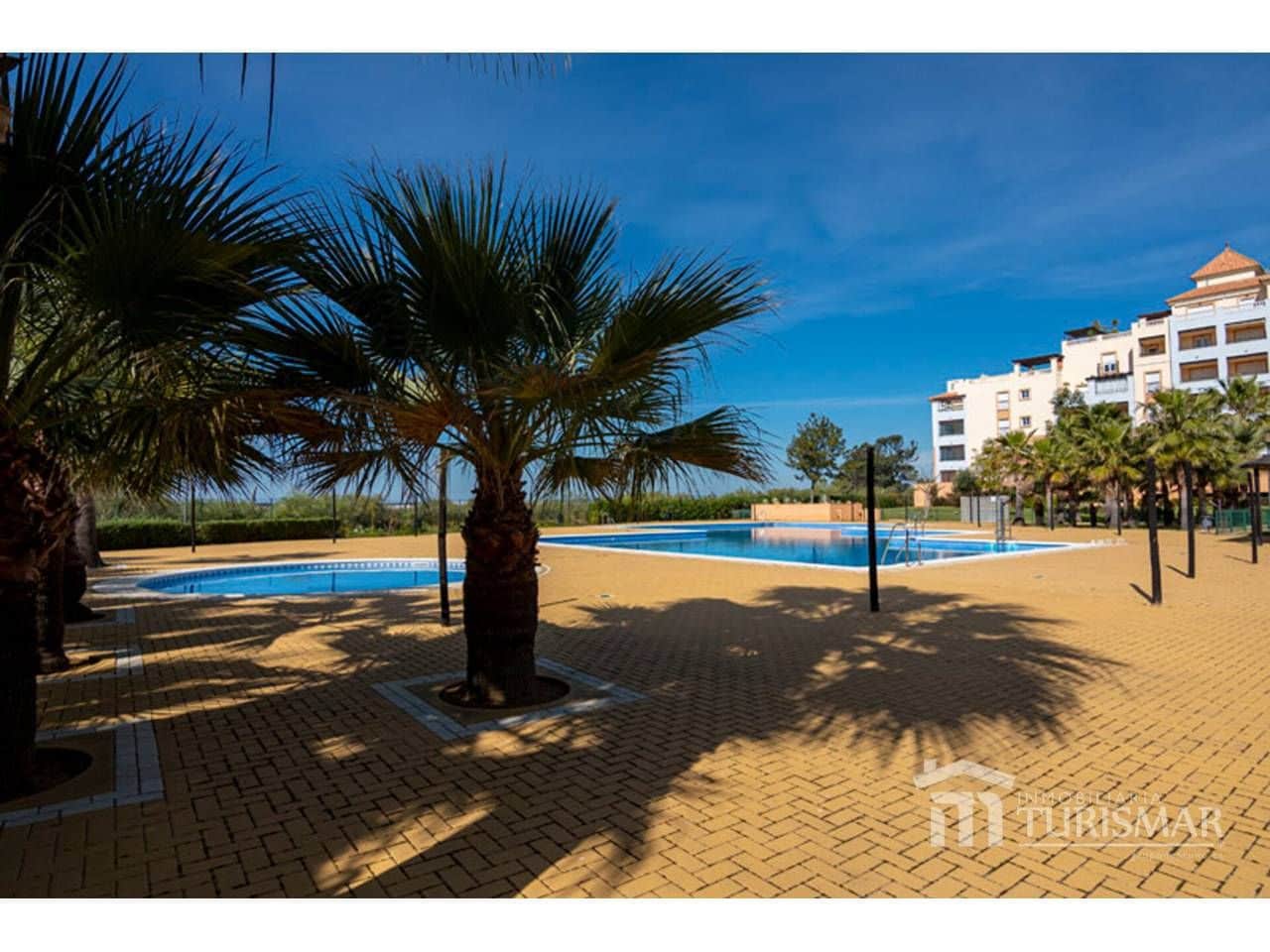 Ático de 3 habitaciones en Ayamonte en venta con piscina garaje - 367.500 € (Ref: 9443618)
