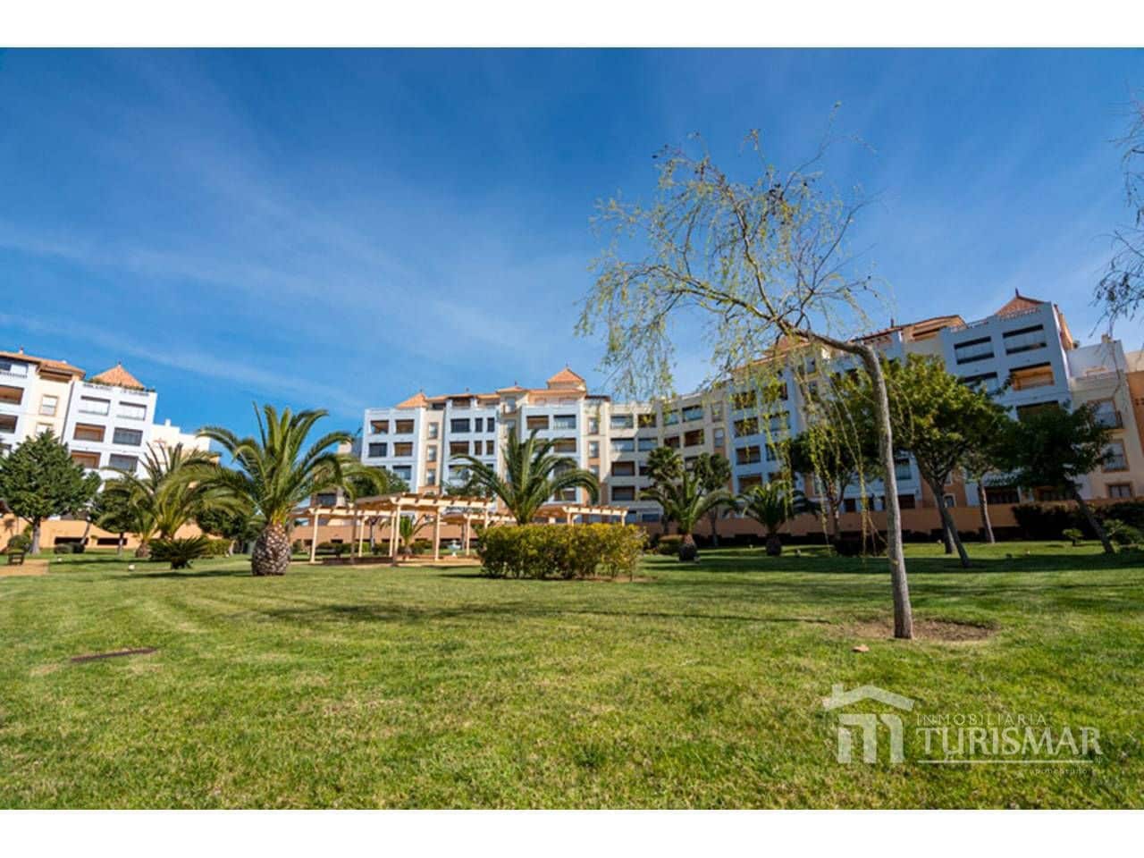 Ático de 3 habitaciones en Ayamonte en venta con piscina garaje - 367.500 € (Ref: 9443618)