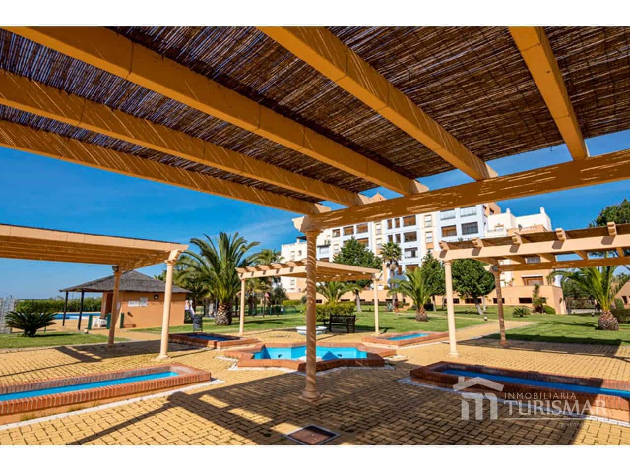 Ático de 3 habitaciones en Ayamonte en venta con piscina garaje - 367.500 € (Ref: 9443618)