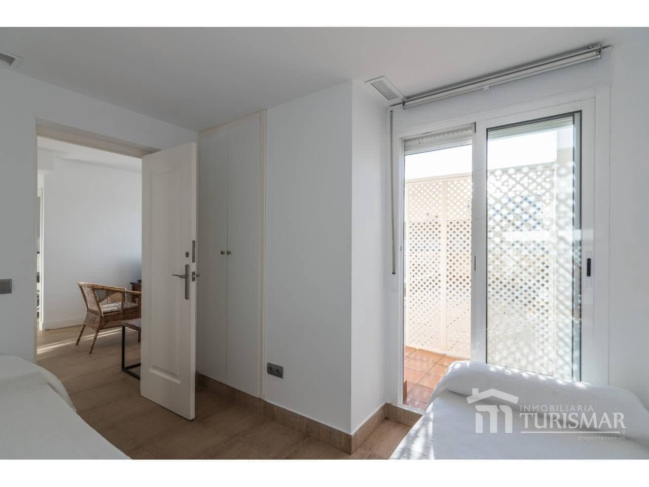 3 makuuhuone Kattohuoneisto myytävänä paikassa Ayamonte mukana uima-altaan 
autotalli - 425 000 € (Ref: 9443621)