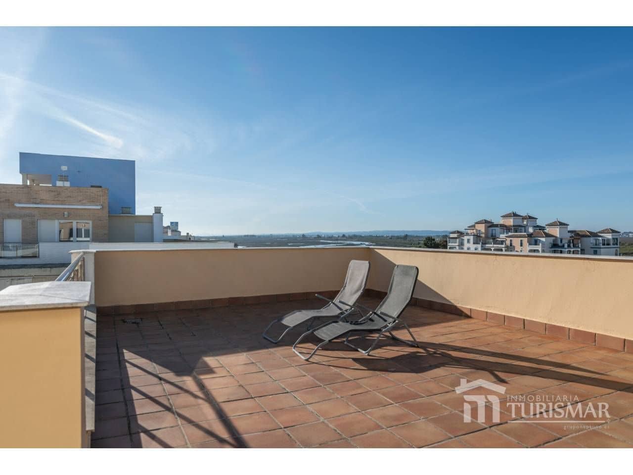 3 makuuhuone Kattohuoneisto myytävänä paikassa Ayamonte mukana uima-altaan 
autotalli - 425 000 € (Ref: 9443621)