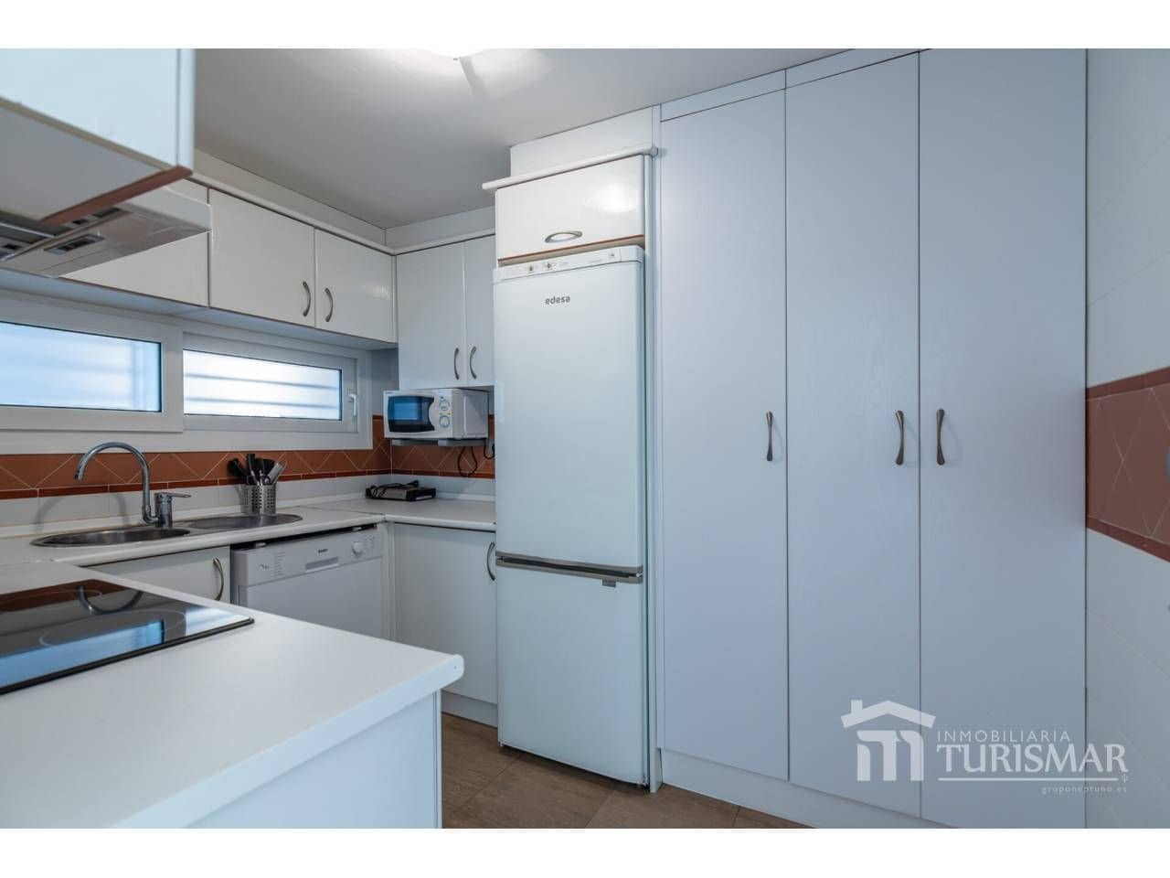 3 makuuhuone Kattohuoneisto myytävänä paikassa Ayamonte mukana uima-altaan 
autotalli - 425 000 € (Ref: 9443621)