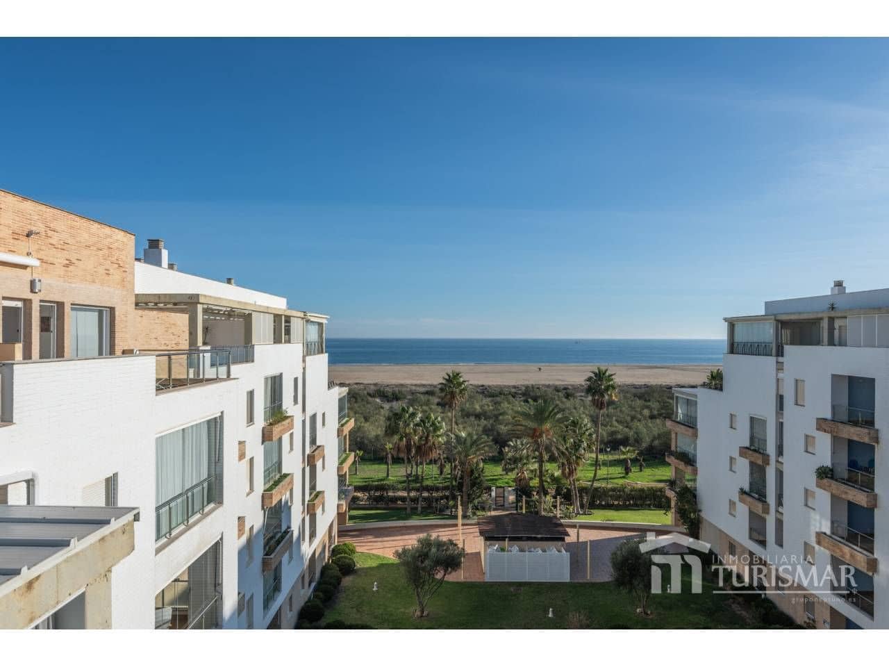 3 makuuhuone Kattohuoneisto myytävänä paikassa Ayamonte mukana uima-altaan 
autotalli - 425 000 € (Ref: 9443621)