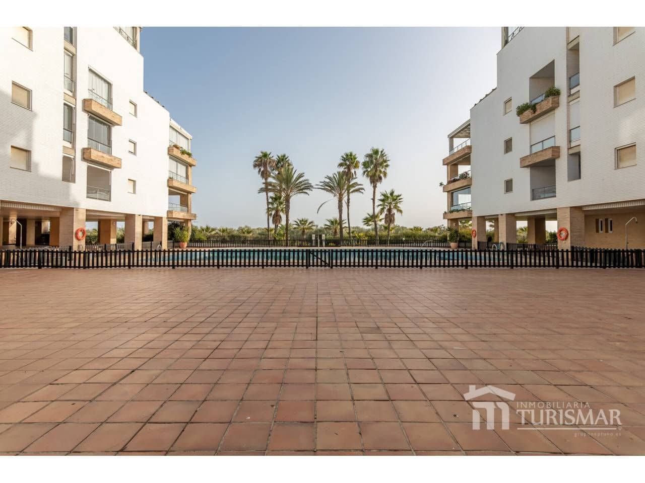 3 makuuhuone Kattohuoneisto myytävänä paikassa Ayamonte mukana uima-altaan 
autotalli - 425 000 € (Ref: 9443621)