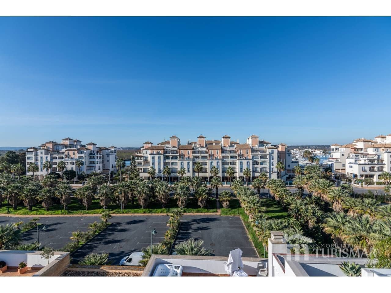 3 makuuhuone Kattohuoneisto myytävänä paikassa Ayamonte mukana uima-altaan 
autotalli - 425 000 € (Ref: 9443621)