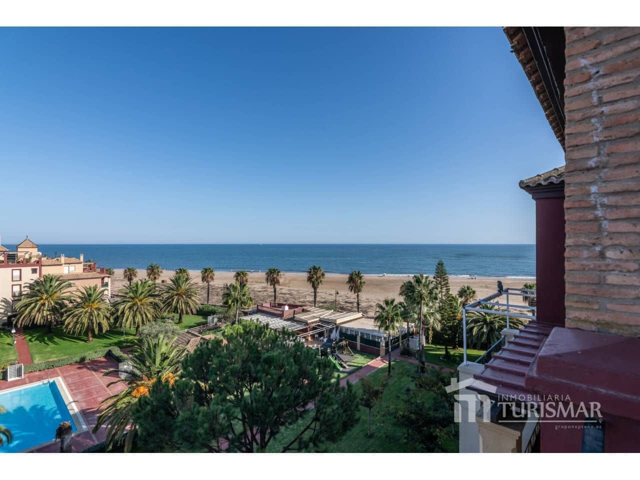 3 bedroom Penthouse for sale in Ayamonte with pool garage - € 490,000 (Ref: 9443622)