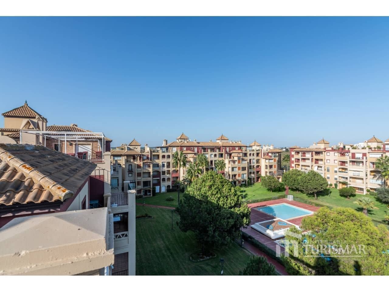 3 bedroom Penthouse for sale in Ayamonte with pool garage - € 490,000 (Ref: 9443622)