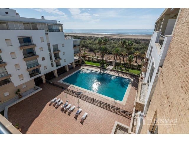 3 makuuhuone Kattohuoneisto myytävänä paikassa Ayamonte mukana uima-altaan 
autotalli - 425 000 € (Ref: 9443624)