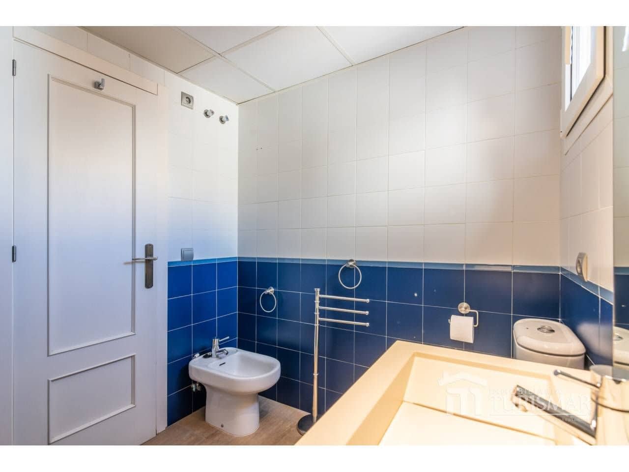 3 bedroom Penthouse for sale in Ayamonte with pool garage - € 425,000 (Ref: 9443624)