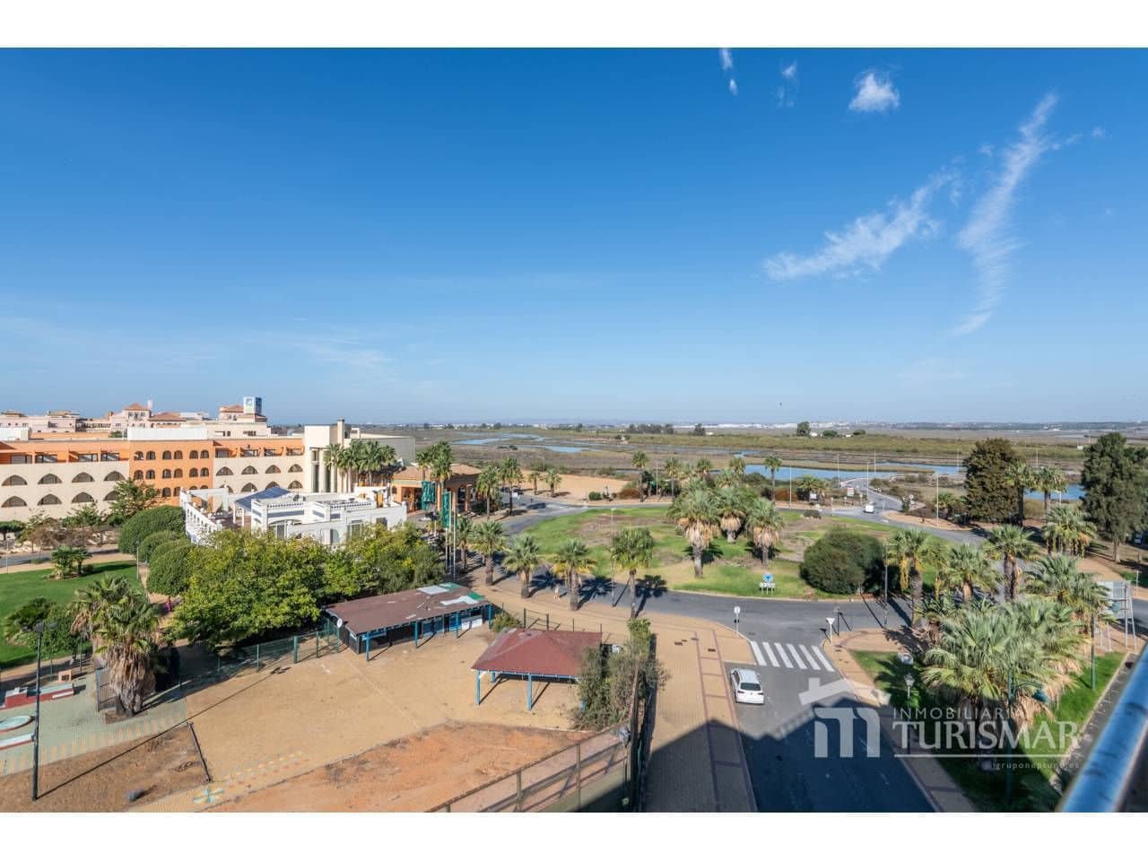 3 bedroom Penthouse for sale in Ayamonte with pool garage - € 425,000 (Ref: 9443625)