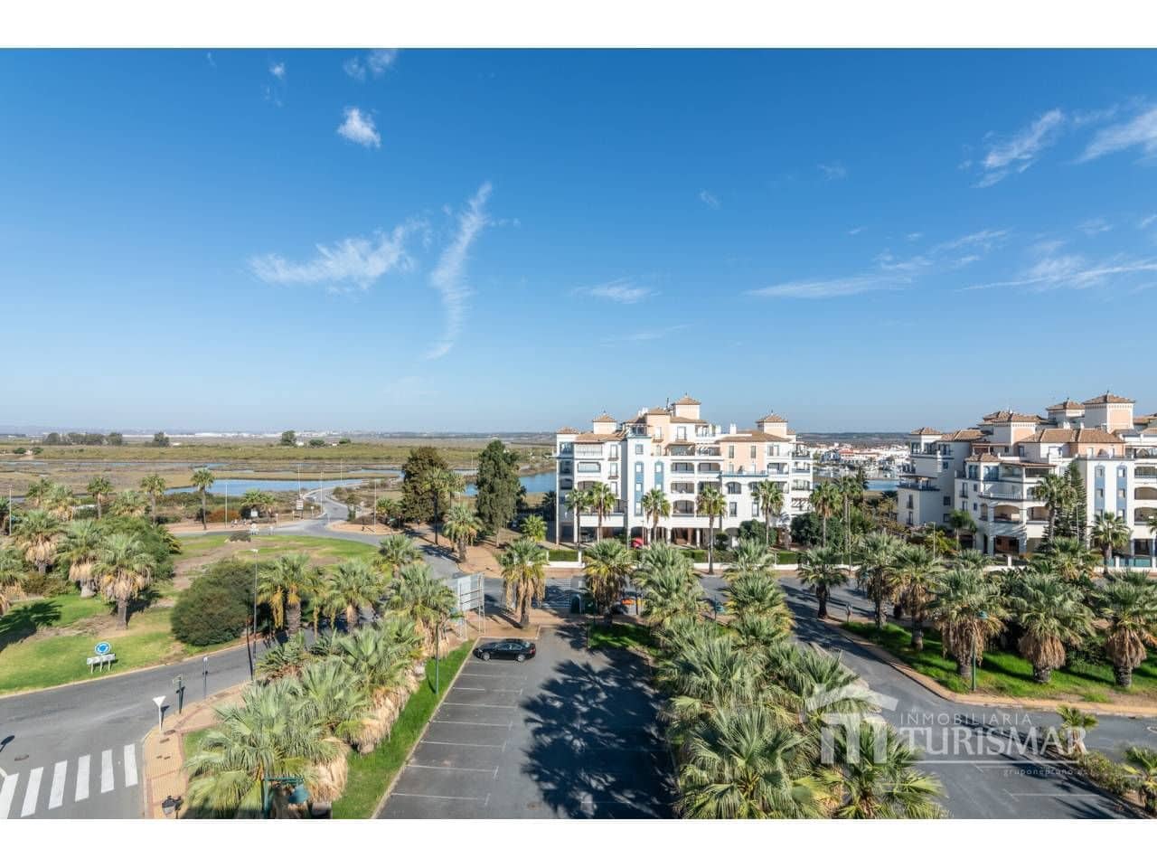 3 bedroom Penthouse for sale in Ayamonte with pool garage - € 425,000 (Ref: 9443625)