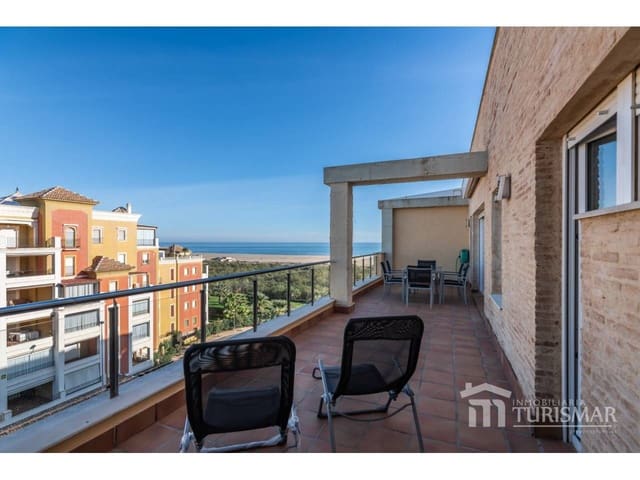 Ático de 3 habitaciones en Ayamonte en venta con piscina garaje - 520.000 € (Ref: 9443627)