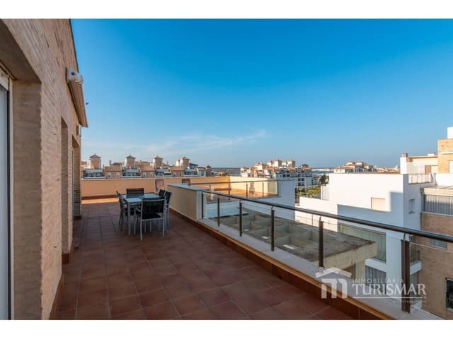 3 makuuhuone Kattohuoneisto myytävänä paikassa Ayamonte mukana uima-altaan 
autotalli - 425 000 € (Ref: 9443629)