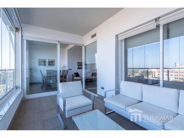 3 makuuhuone Kattohuoneisto myytävänä paikassa Ayamonte mukana uima-altaan 
autotalli - 425 000 € (Ref: 9443631)