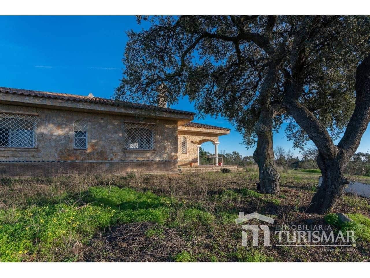 4 bedroom Finca/Country House for sale in Ayamonte - € 420,000 (Ref: 9443632)