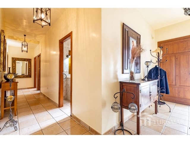 3 slaapkamer Villa te koop in Lepe met zwembad garage - € 480.000 (Ref: 9516592)