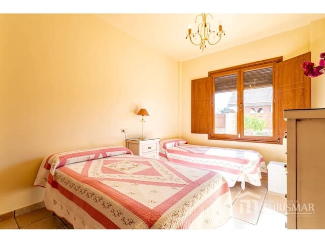 3 slaapkamer Villa te koop in Lepe met zwembad garage - € 480.000 (Ref: 9516592)