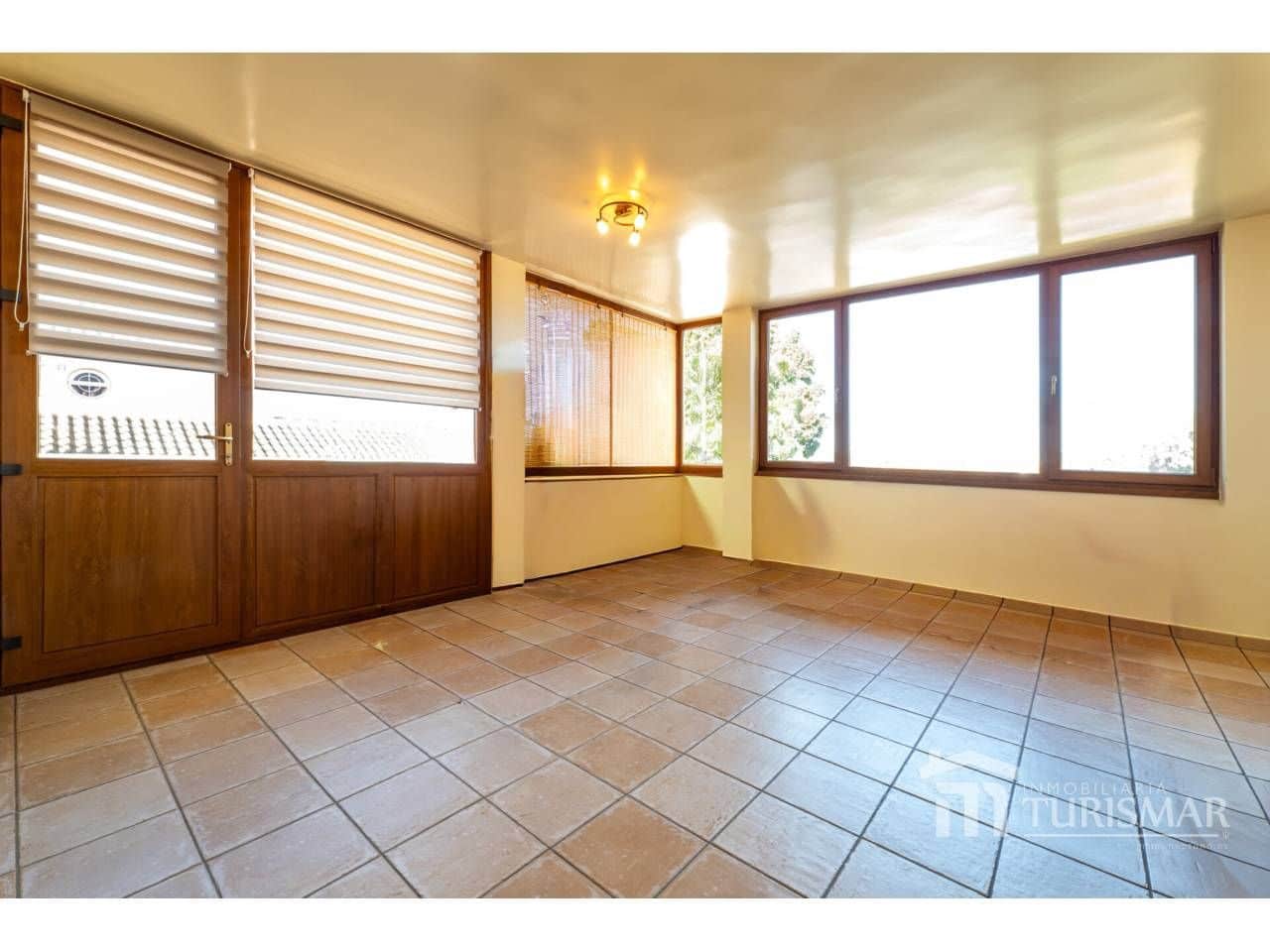 3 soveværelse Villa til salg i Lepe med swimmingpool garage - € 480.000 (Ref: 9516592)