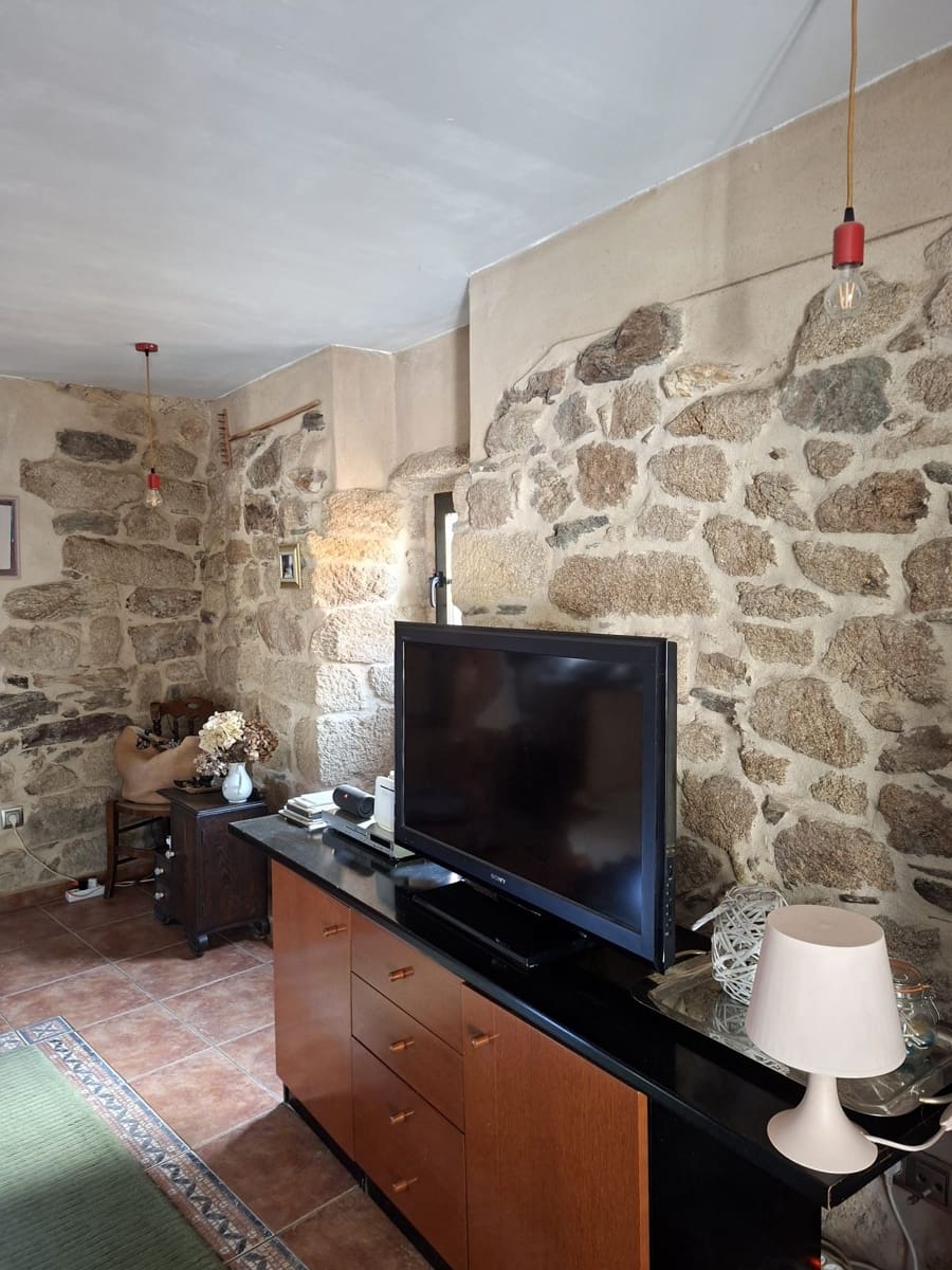 3 soverom Villa til leie i Os Peares - € 1 200 (Ref: 9432504)