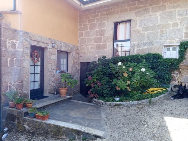 3 bedroom Villa for rent in Os Peares, A Peroxa - € 1,200 (Ref: 9432504)