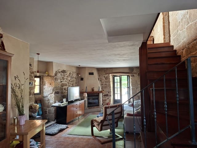 3 bedroom Villa for rent in Os Peares, A Peroxa - € 1,200 (Ref: 9432504)