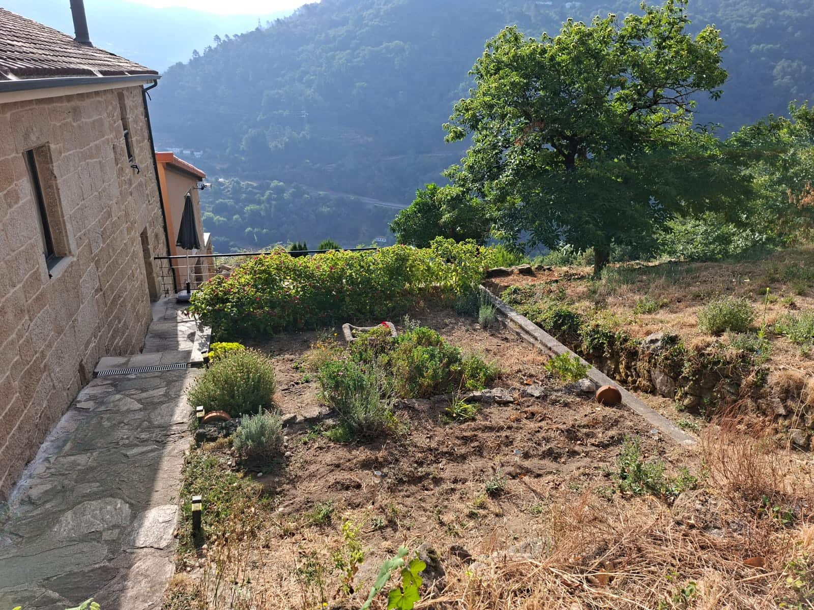 3 soverom Villa til leie i Os Peares - € 1 200 (Ref: 9432504)