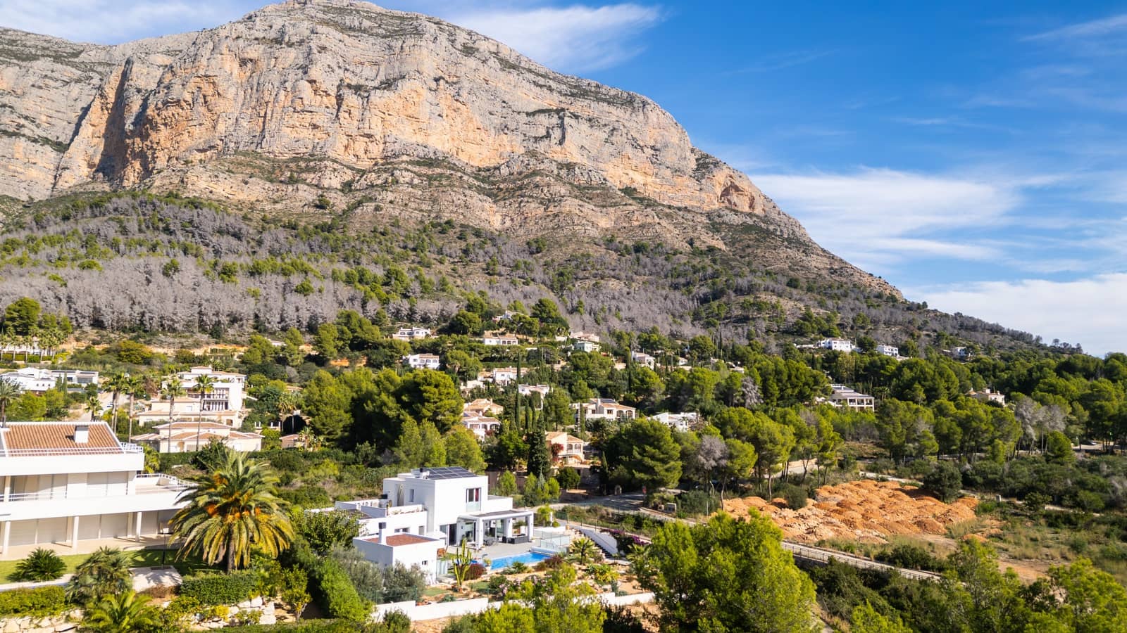 5 bedroom Villa for sale in Javea / Xabia with pool garage - € 1,890,000 (Ref: 9432490)