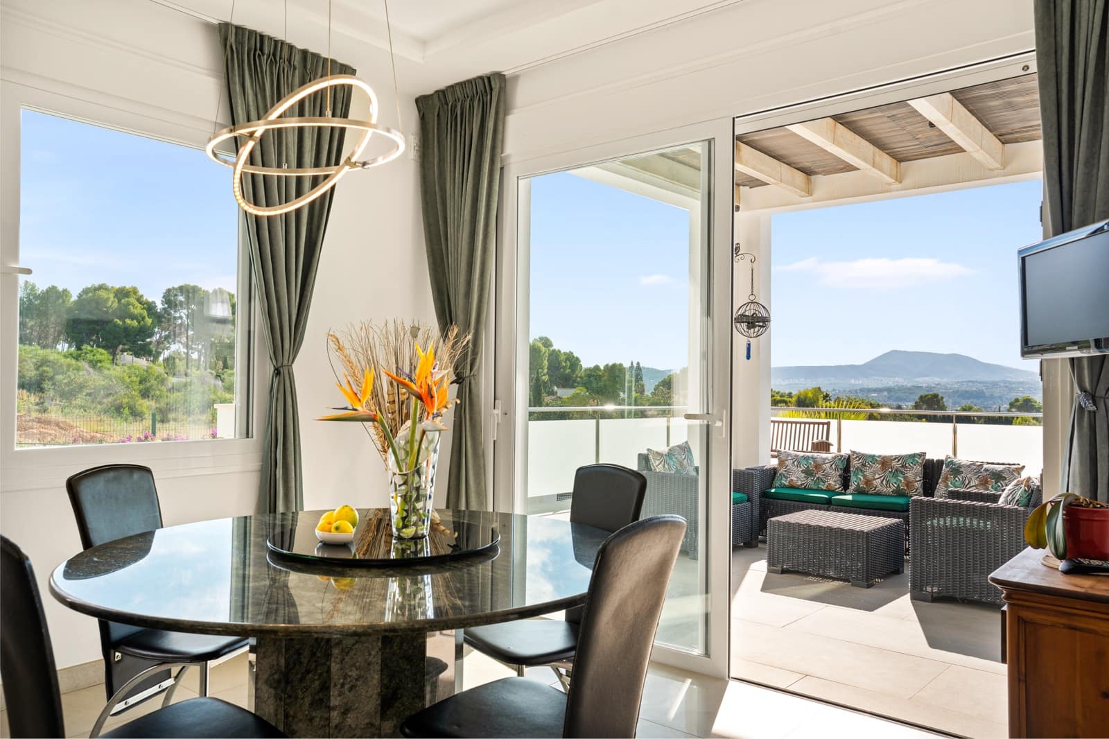 5 bedroom Villa for sale in Javea / Xabia with pool garage - € 1,890,000 (Ref: 9432490)